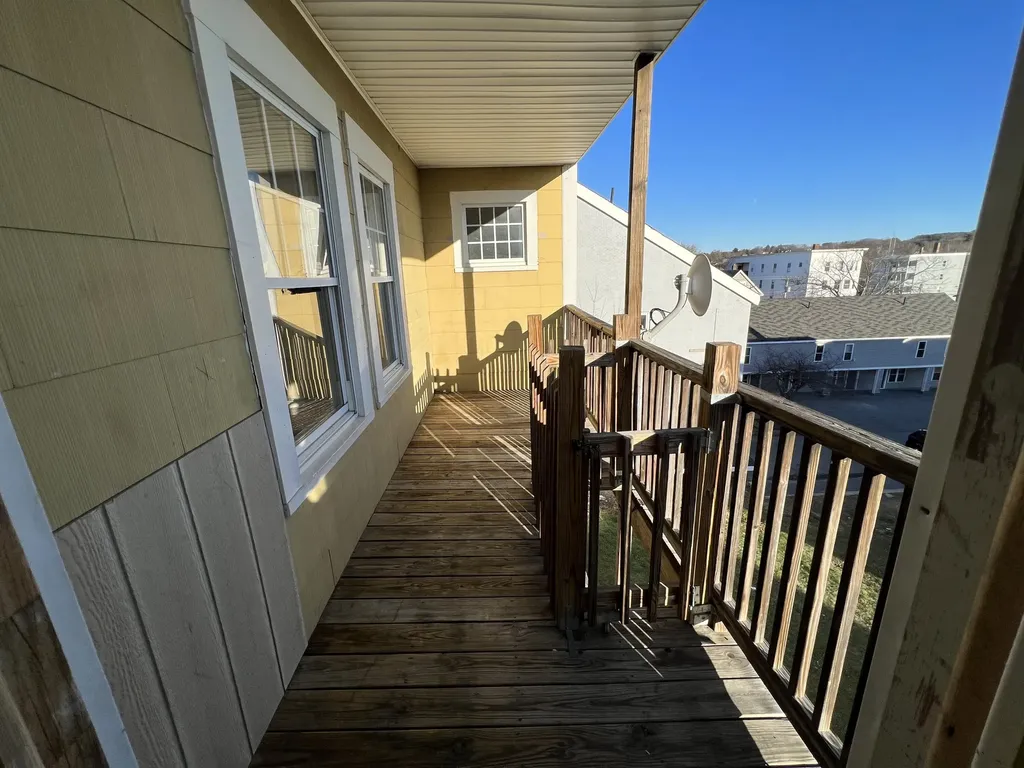134 Pierce Street Lewiston ME 04240