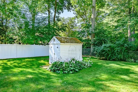 18 Springtree Lane South Berwick ME 03908