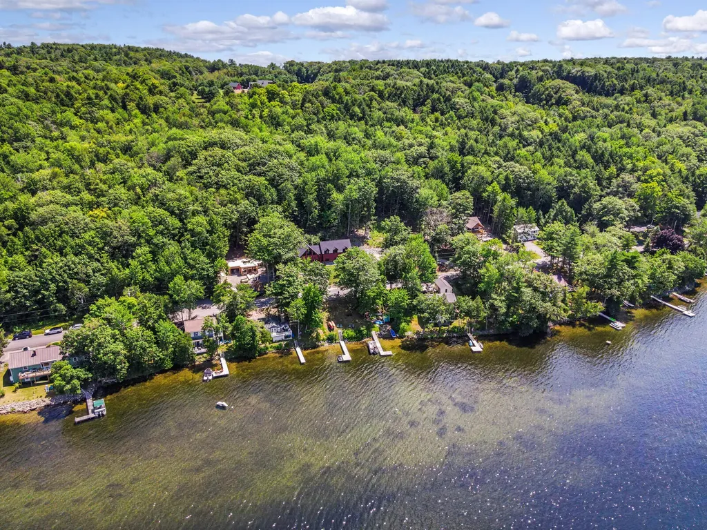455 Memorial Drive Winthrop ME 04364
