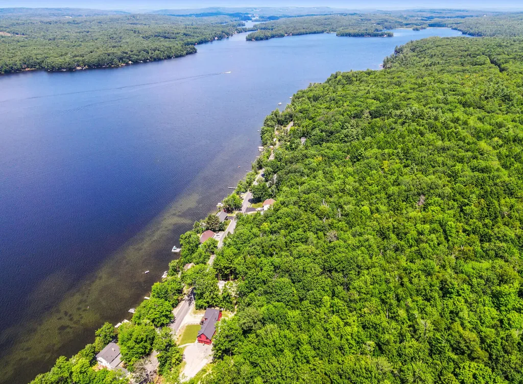 455 Memorial Drive Winthrop ME 04364