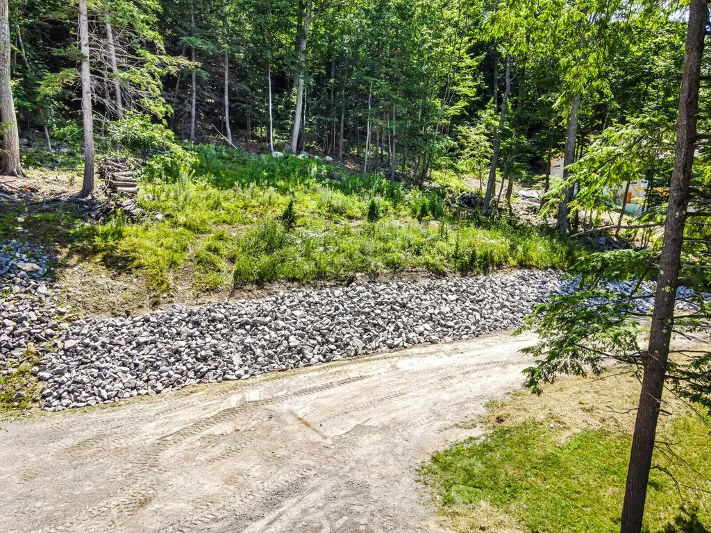 455 Memorial Drive Winthrop ME 04364
