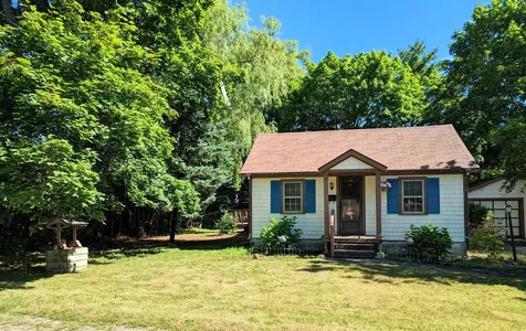 19 Washington Street Rockland ME 04841