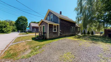 3 Carroll Lane Rockland ME 04841
