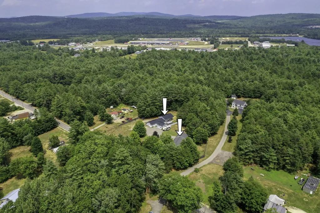 117 Skeetfield Road Oxford ME 04270