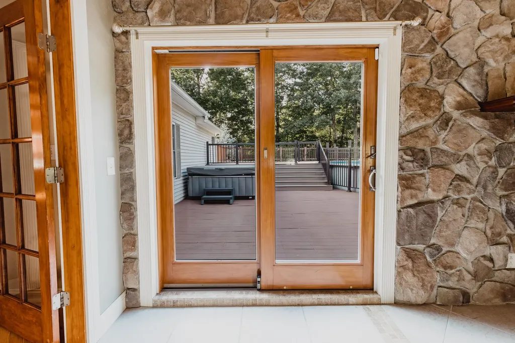 47 Aarons Way Hampden ME 04444