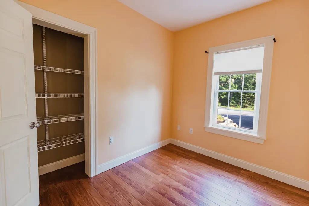 47 Aarons Way Hampden ME 04444