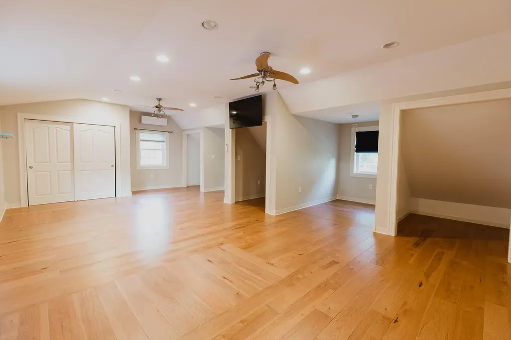 47 Aarons Way Hampden ME 04444