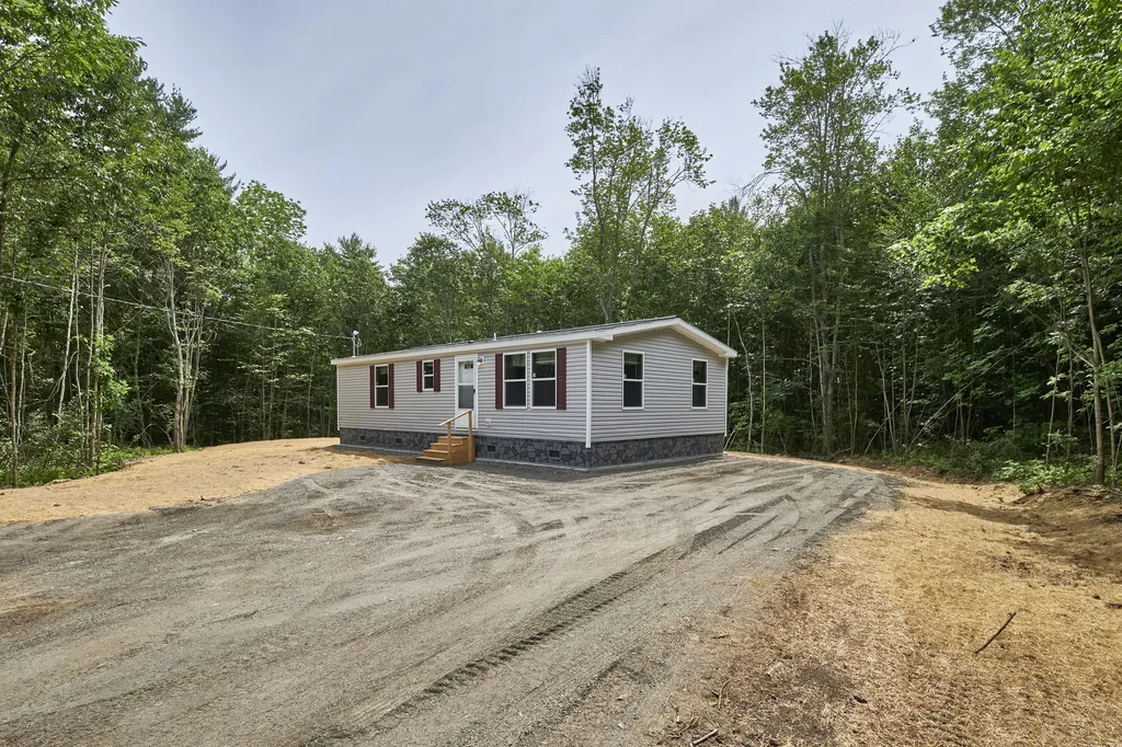 71 Metsa Lane Warren ME 04864