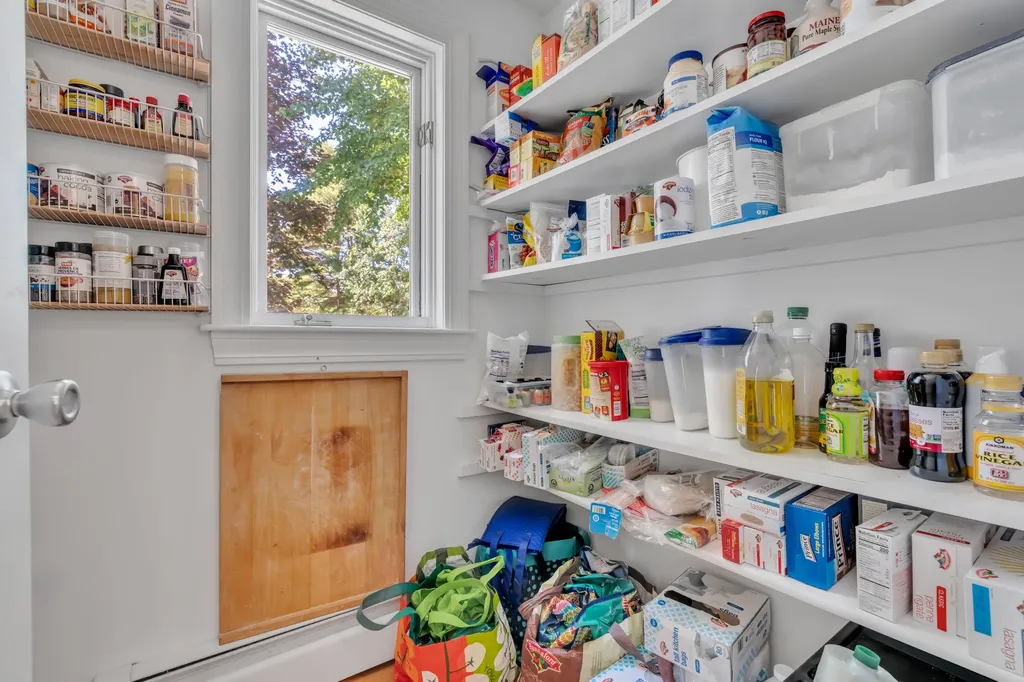 7 Pilgrim Lane Saco ME 04072