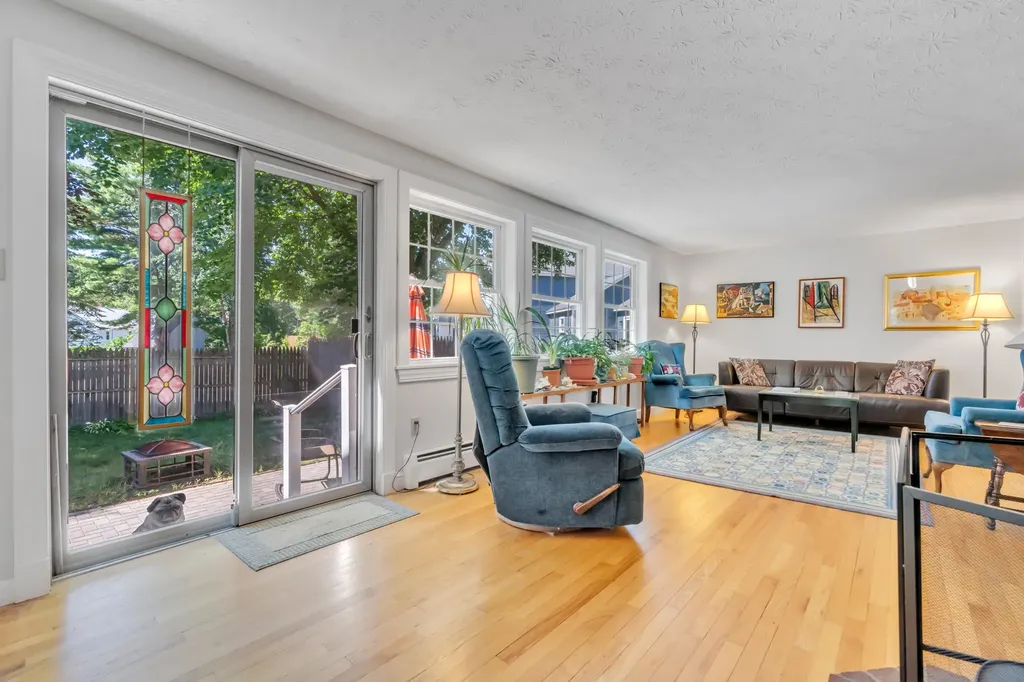 7 Pilgrim Lane Saco ME 04072