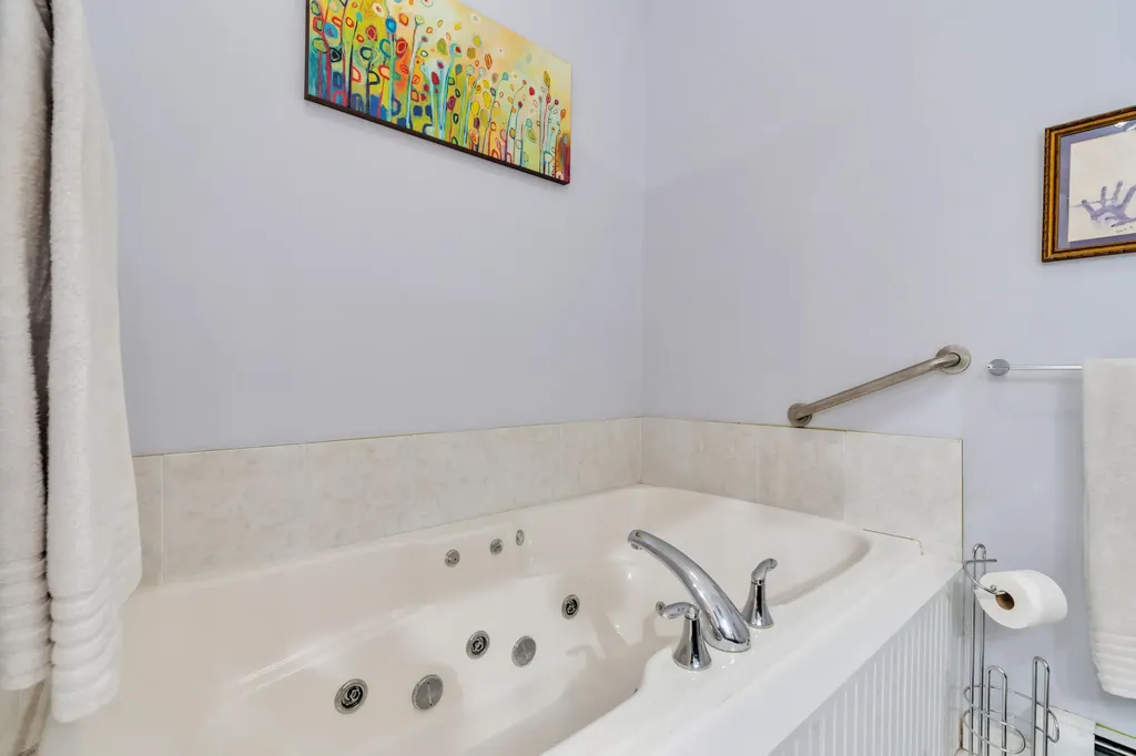 7 Pilgrim Lane Saco ME 04072