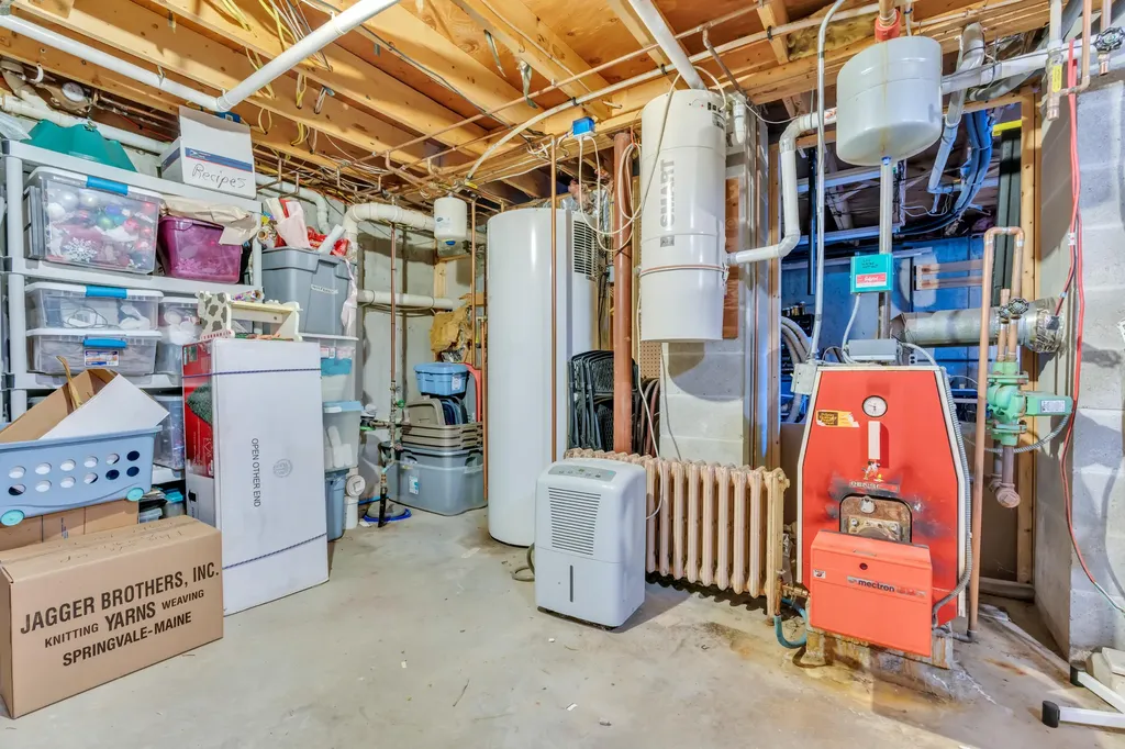 7 Pilgrim Lane Saco ME 04072