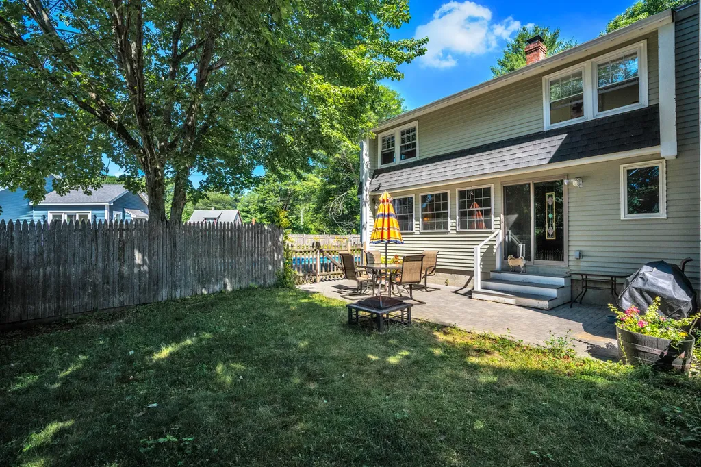 7 Pilgrim Lane Saco ME 04072