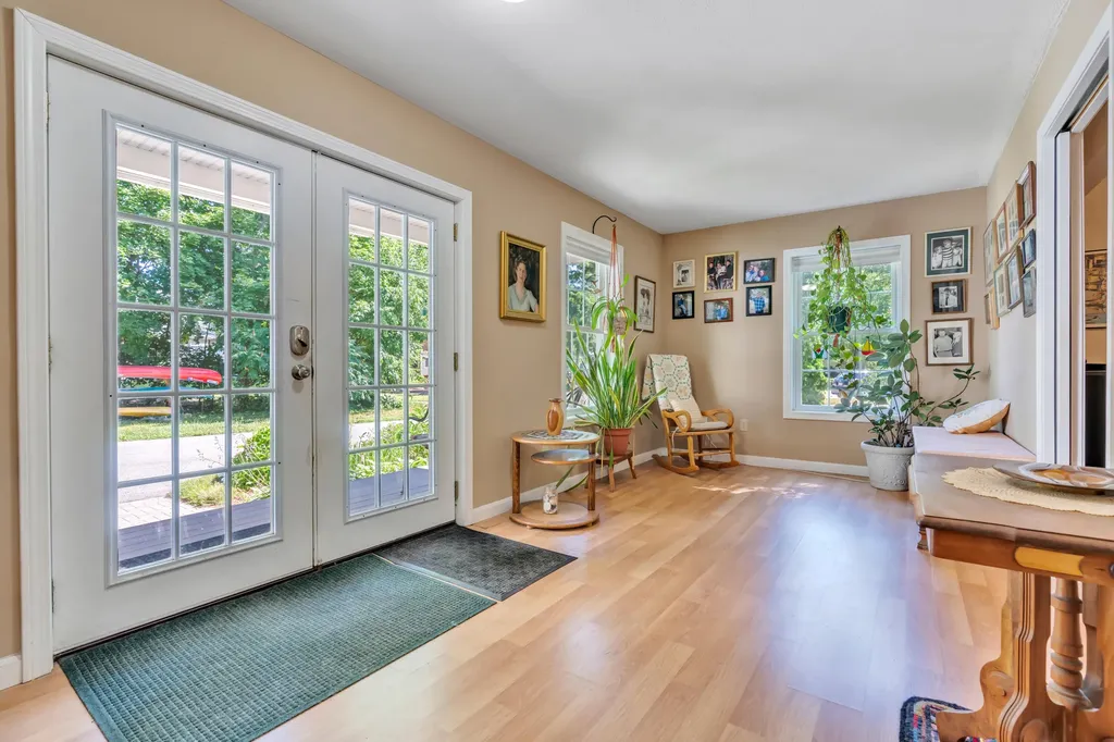 7 Pilgrim Lane Saco ME 04072