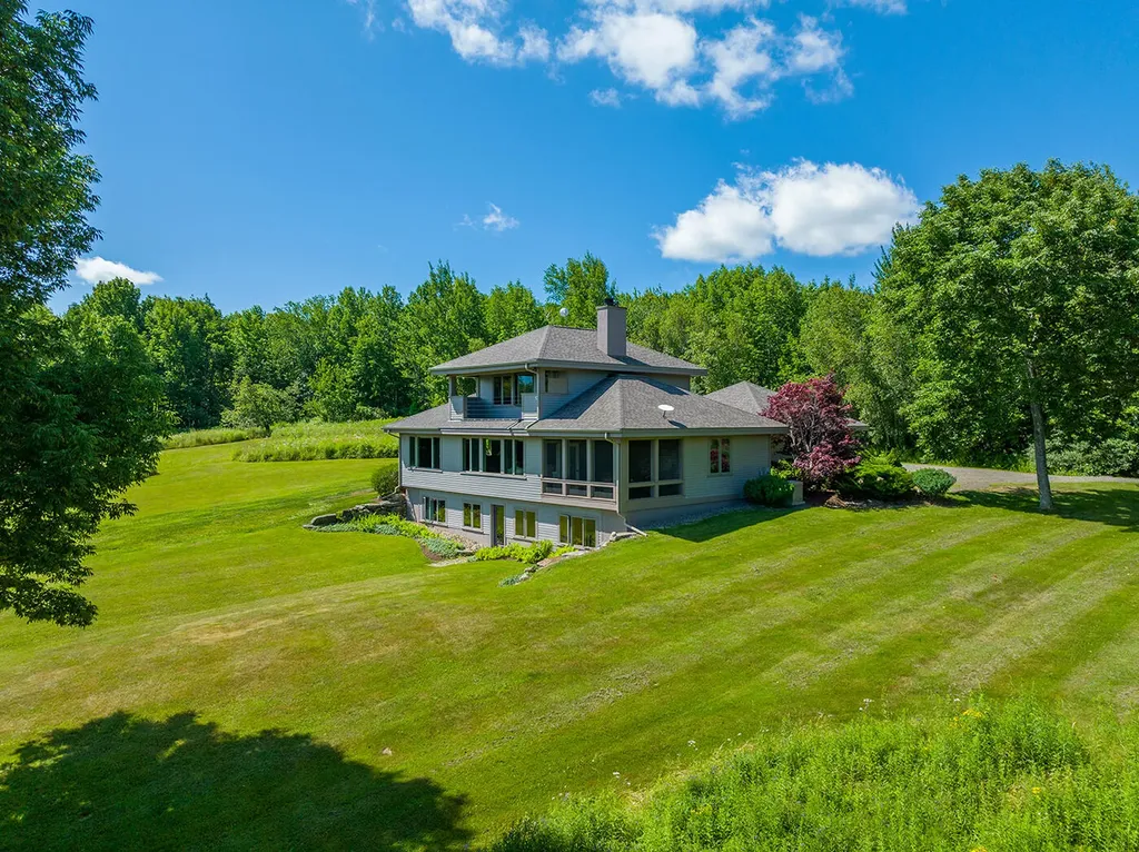 54 Bull Hill Road Hope ME 04847