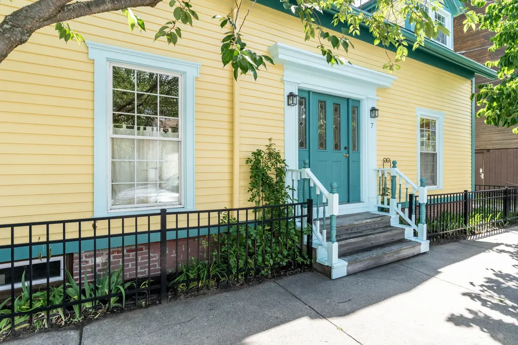 7 Lafayette Street Portland ME 04101