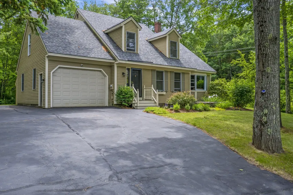 193 Church Road Brunswick ME 04011