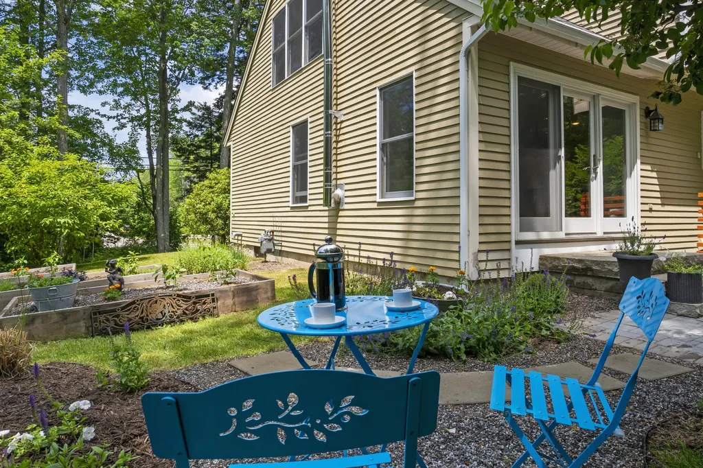 193 Church Road Brunswick ME 04011