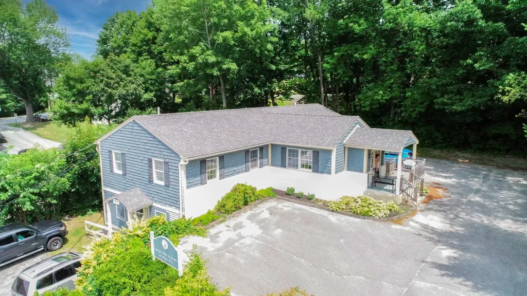 3 St Catherine Street Augusta ME 04330