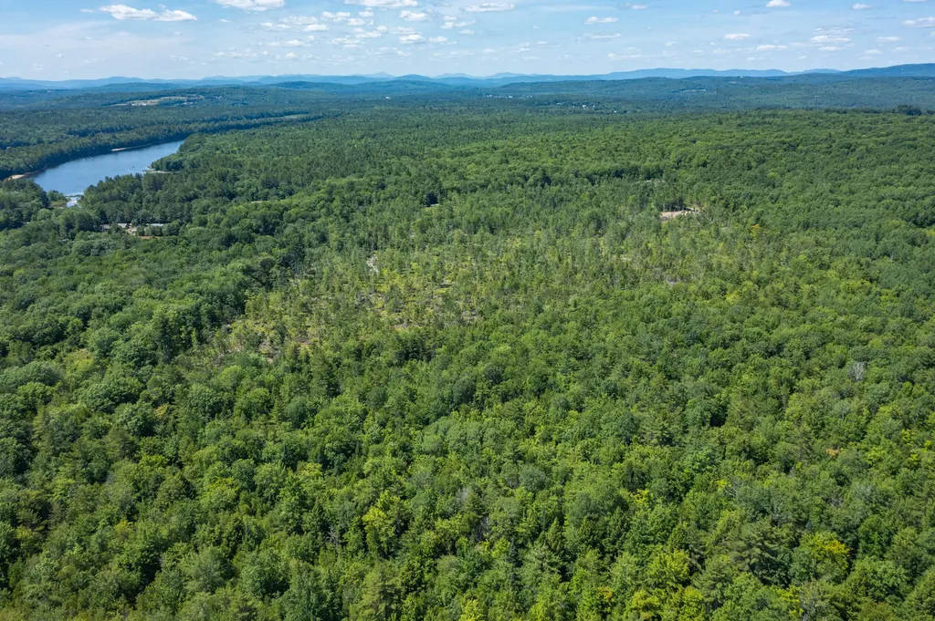 425 Rabbit Valley Road Oxford ME 04270