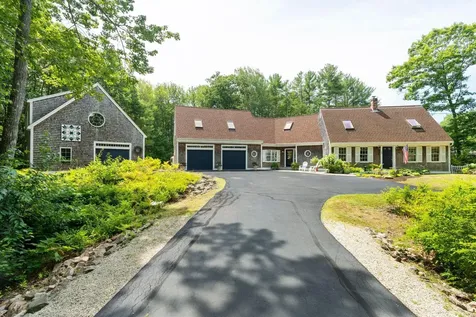 207 Beachwood Avenue Kennebunkport ME 04046
