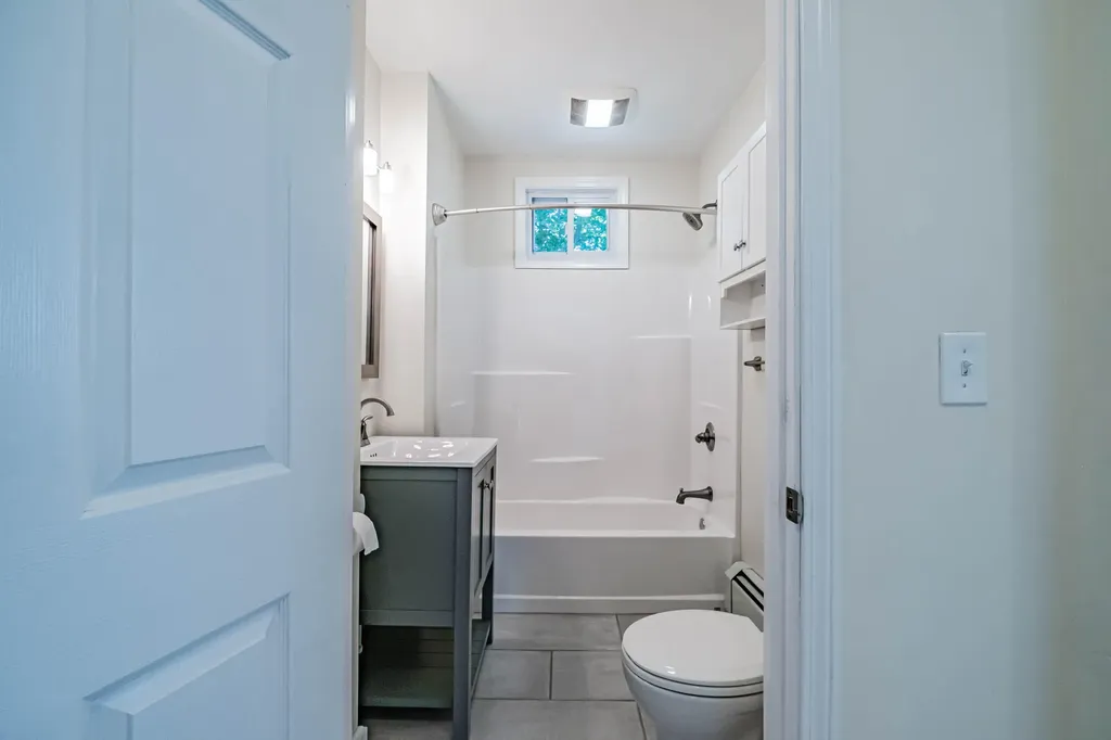 301 Allen Avenue Portland ME 04103