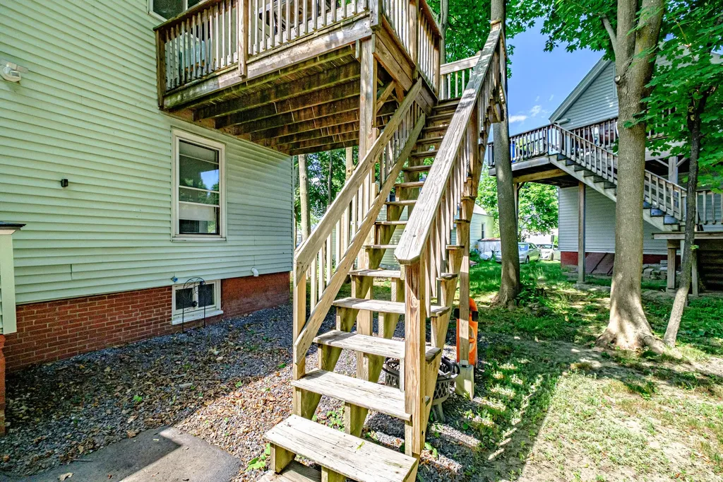301 Allen Avenue Portland ME 04103