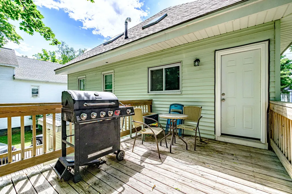 301 Allen Avenue Portland ME 04103