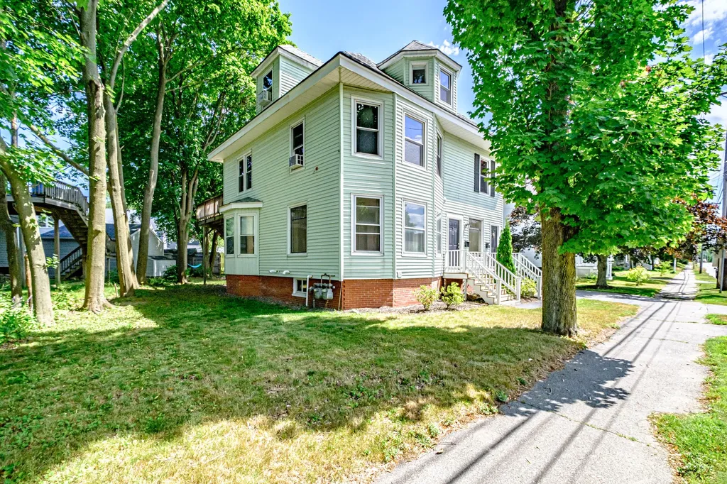 301 Allen Avenue Portland ME 04103