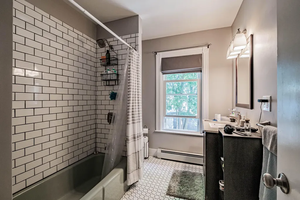 301 Allen Avenue Portland ME 04103