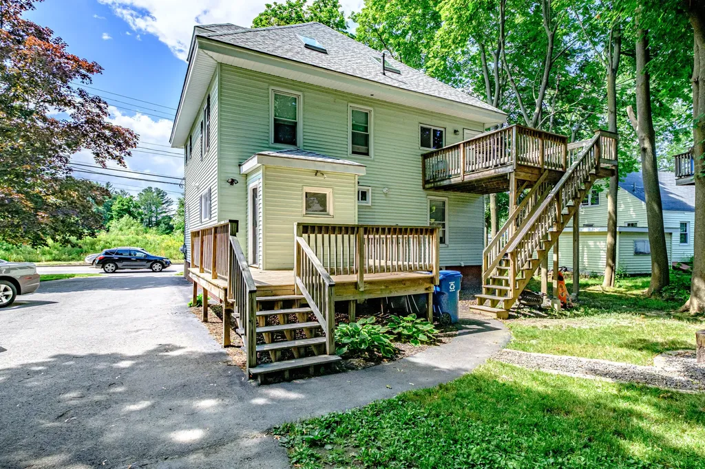 301 Allen Avenue Portland ME 04103