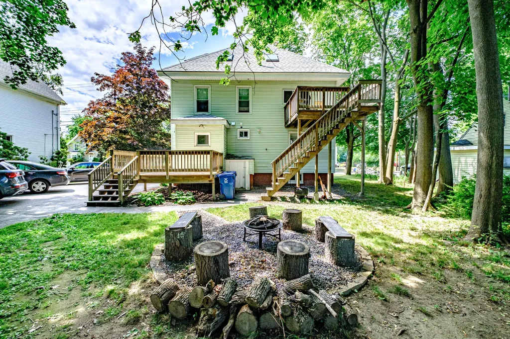 301 Allen Avenue Portland ME 04103