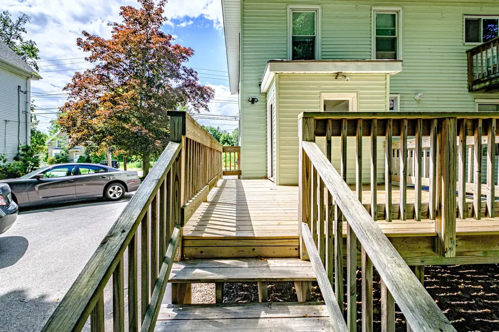 301 Allen Avenue Portland ME 04103