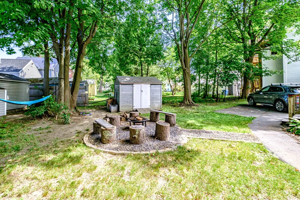 301 Allen Avenue Portland ME 04103