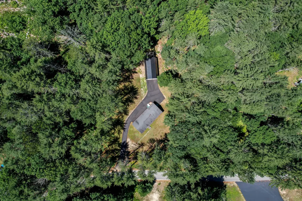 114 Indian Lake Drive Lebanon ME 04027