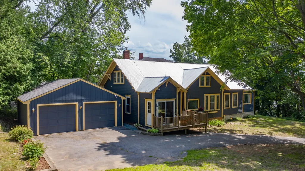 25 Boyd Street Sanford ME 04073