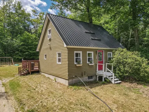 185 Mountain Road Saint Albans ME 04971
