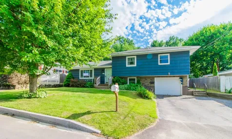 189 Third Street Auburn ME 04210