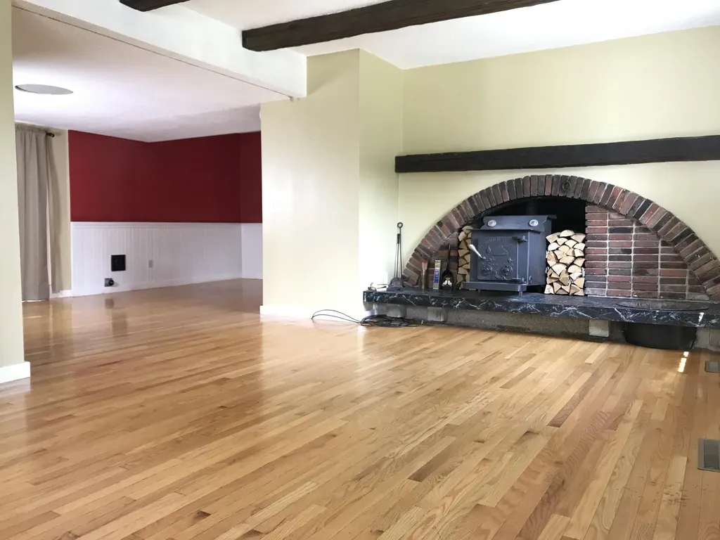 39 Greenville Street Hallowell ME 04347