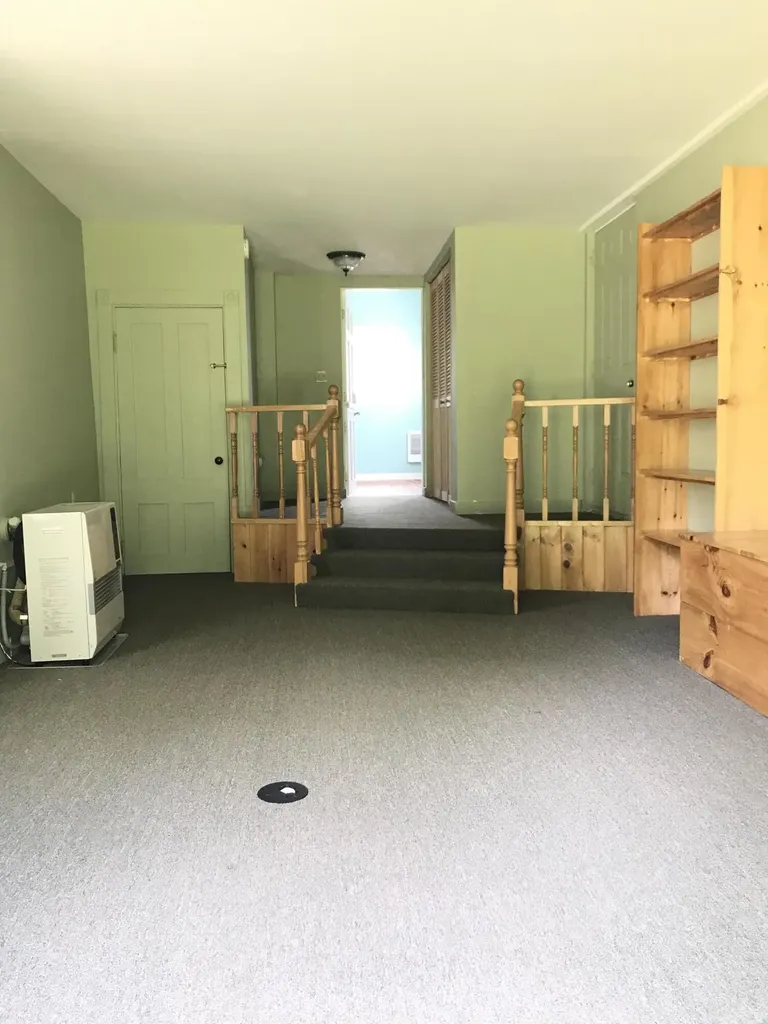 39 Greenville Street Hallowell ME 04347