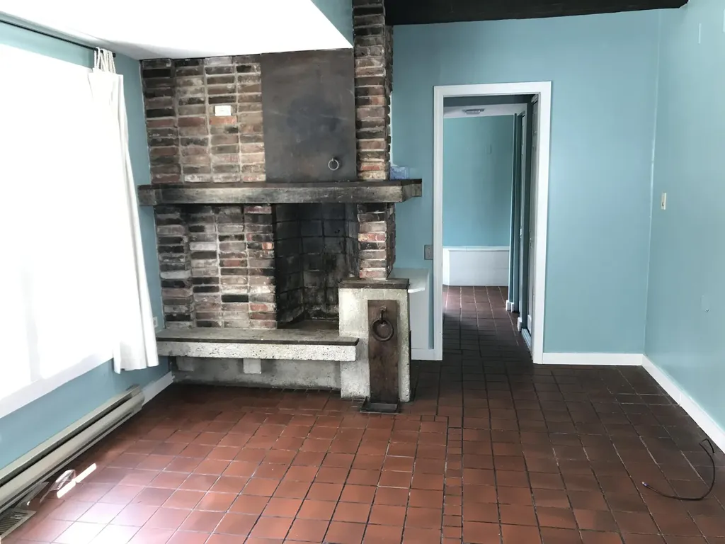 39 Greenville Street Hallowell ME 04347