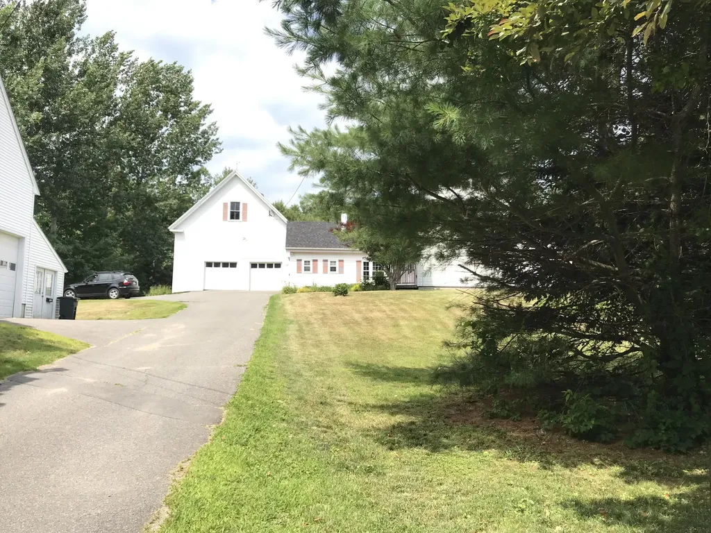 39 Greenville Street Hallowell ME 04347