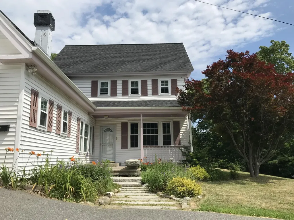 39 Greenville Street Hallowell ME 04347
