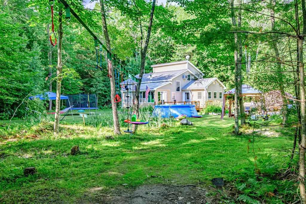175 Hogan Pond Lane Oxford ME 04270