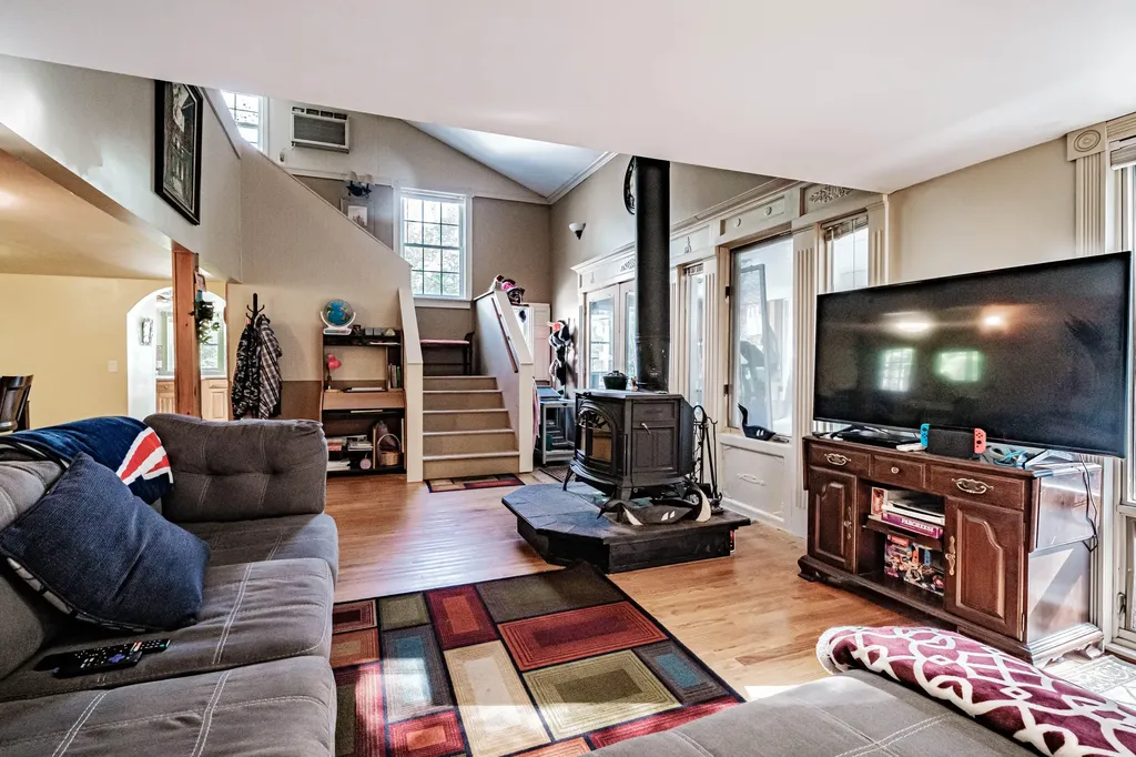 175 Hogan Pond Lane Oxford ME 04270