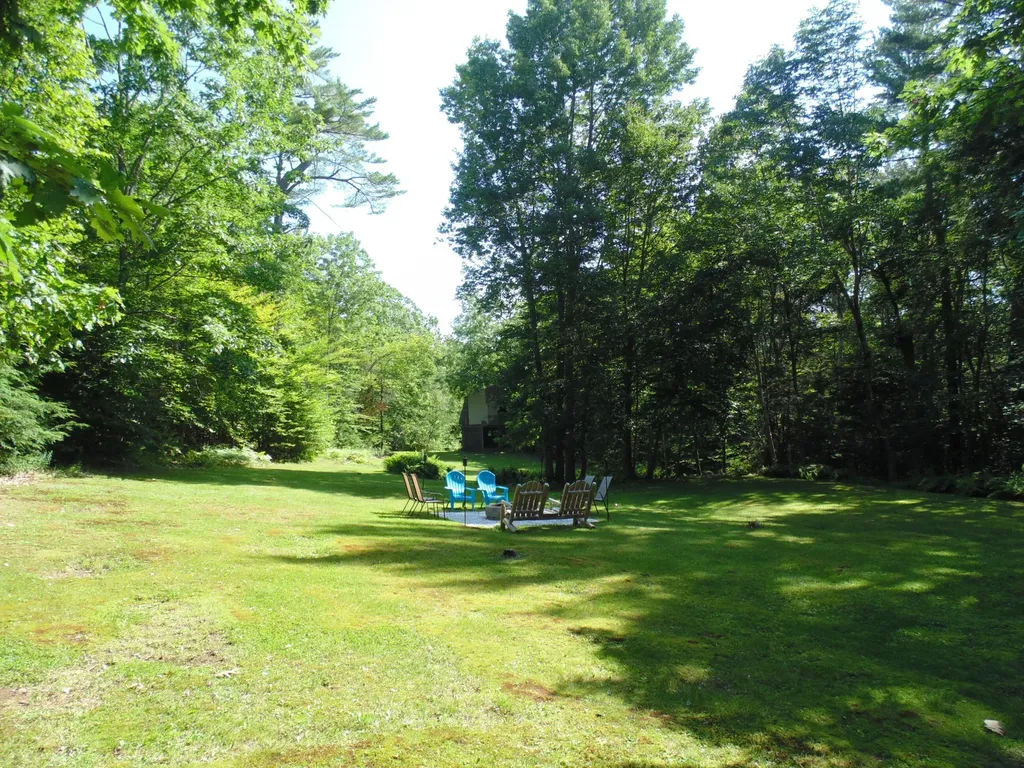 21 Brookview Drive Bucksport ME 04416