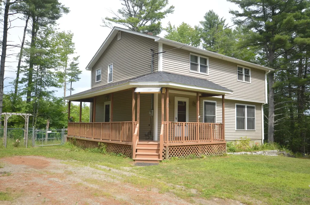 32 Evergreen Drive Lincoln ME 04457