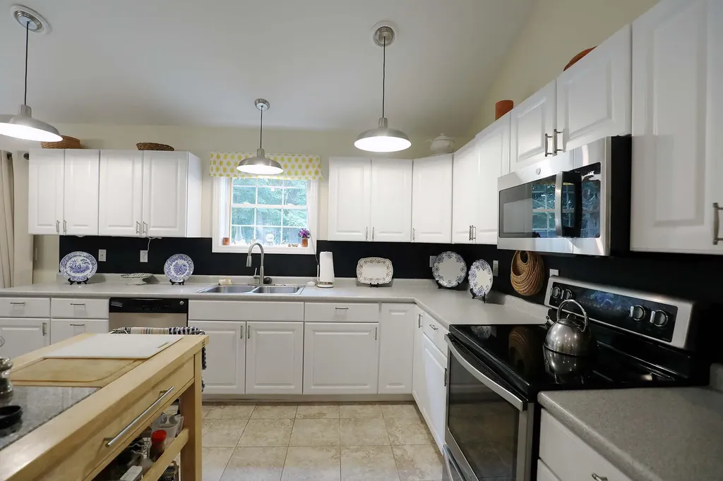 7 Partridge Drive Gardiner ME 04345