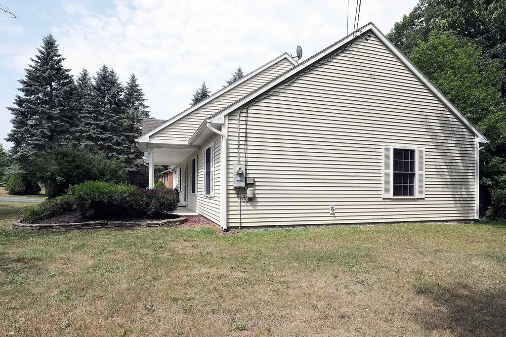 7 Partridge Drive Gardiner ME 04345