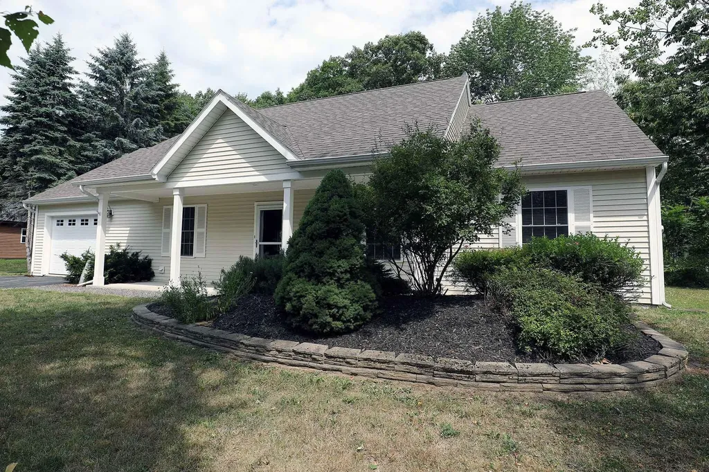 7 Partridge Drive Gardiner ME 04345